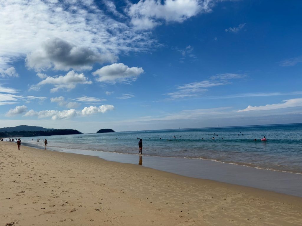 phuket thailanda plaja karon